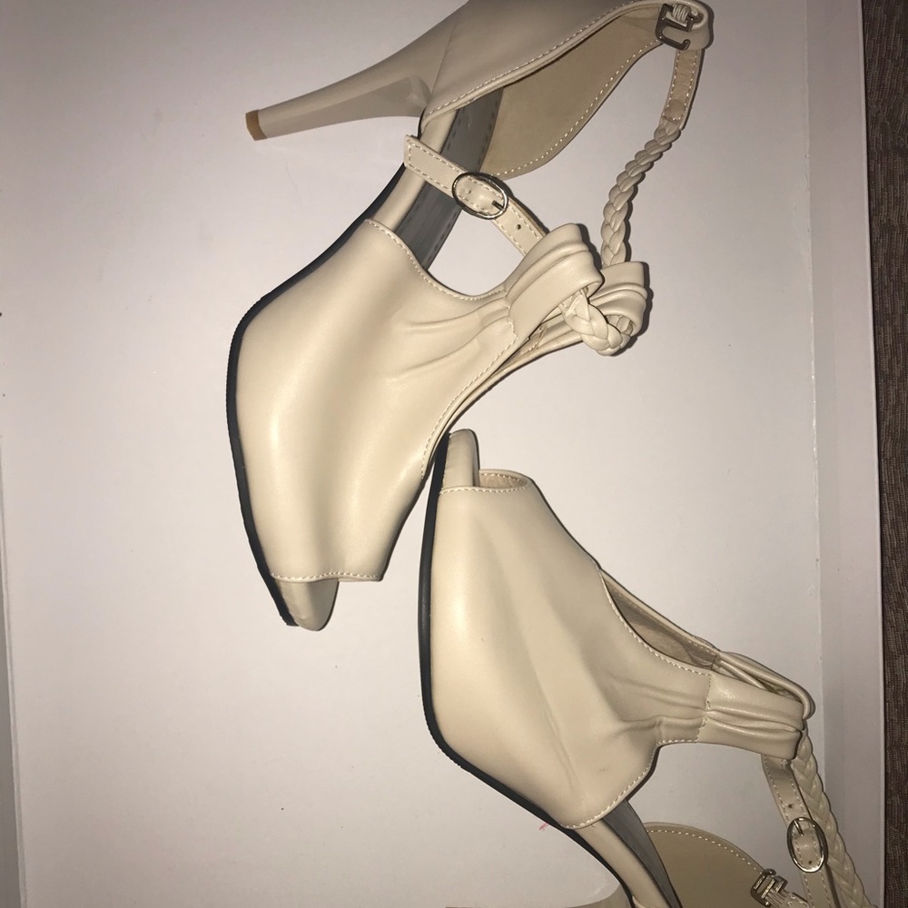 Nude heels